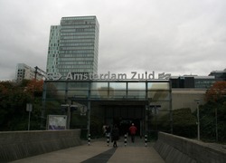 Normal_amsterdam_zuid_station