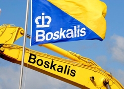 Normal_boskalis_vlag_kraan