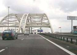 Normal_van_brienenoordbrug