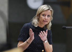 Normal_minister_ollongren