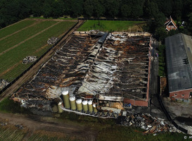 Brand megastallen