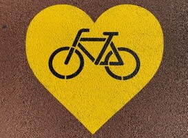 Normal_fietspad__hartje__geel